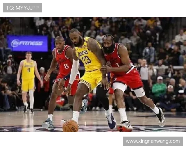 2009年湖人与快船的激烈对决回顾与精彩瞬间分析